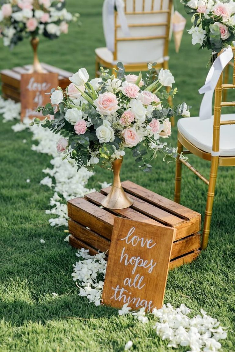 35 Ideen für eine rustikale Hochzeitsdeko aus Holz Hochzeitskiste