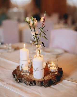 Tischdeko Hochzeit, Tischdeko minimalitisch, Hochzeitsdeko
