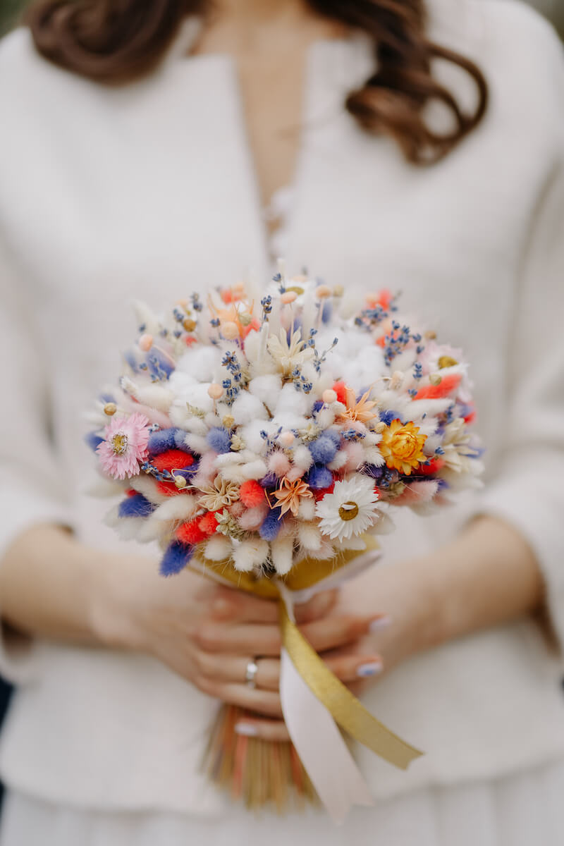 Brautstrauß mit Trockenblumen