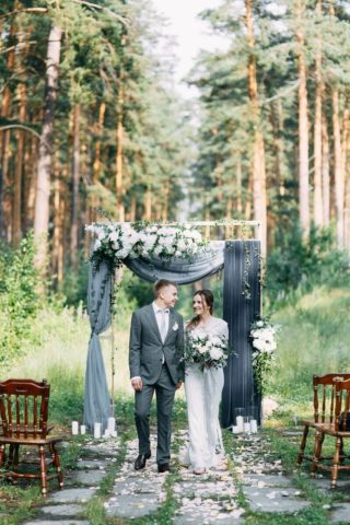 Hochzeit im Wald, Trauung Deko, Hochzeit draußen