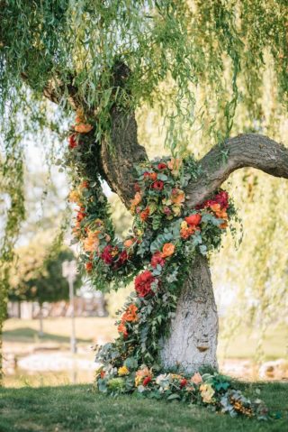 Trauung Deko, Hochzeitsbogen Baum, originelle Hochzeitsideen