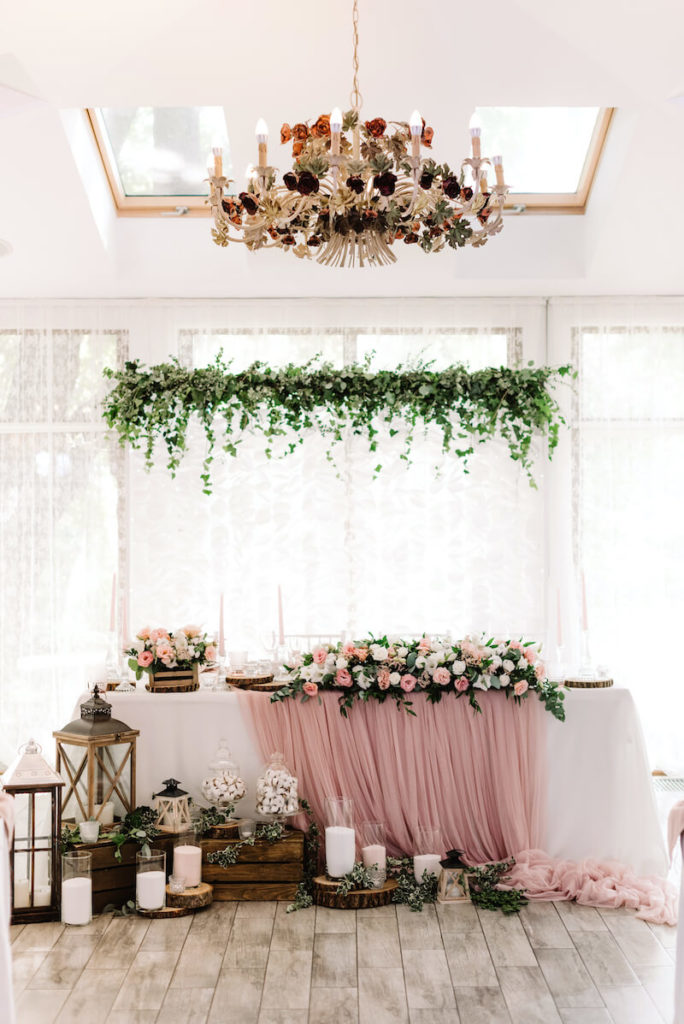 Brauttisch in Rosa