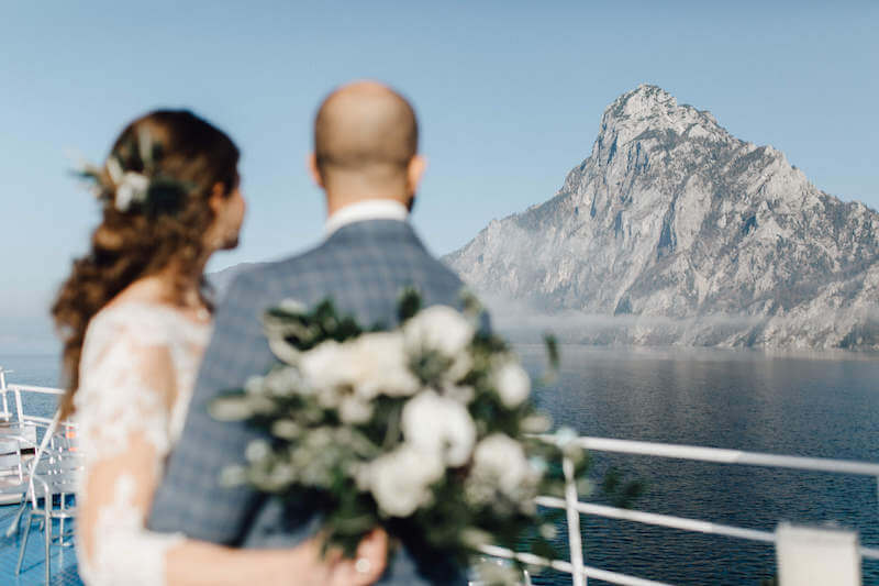 Hochzeit auf einem Schiff - Brautpaar