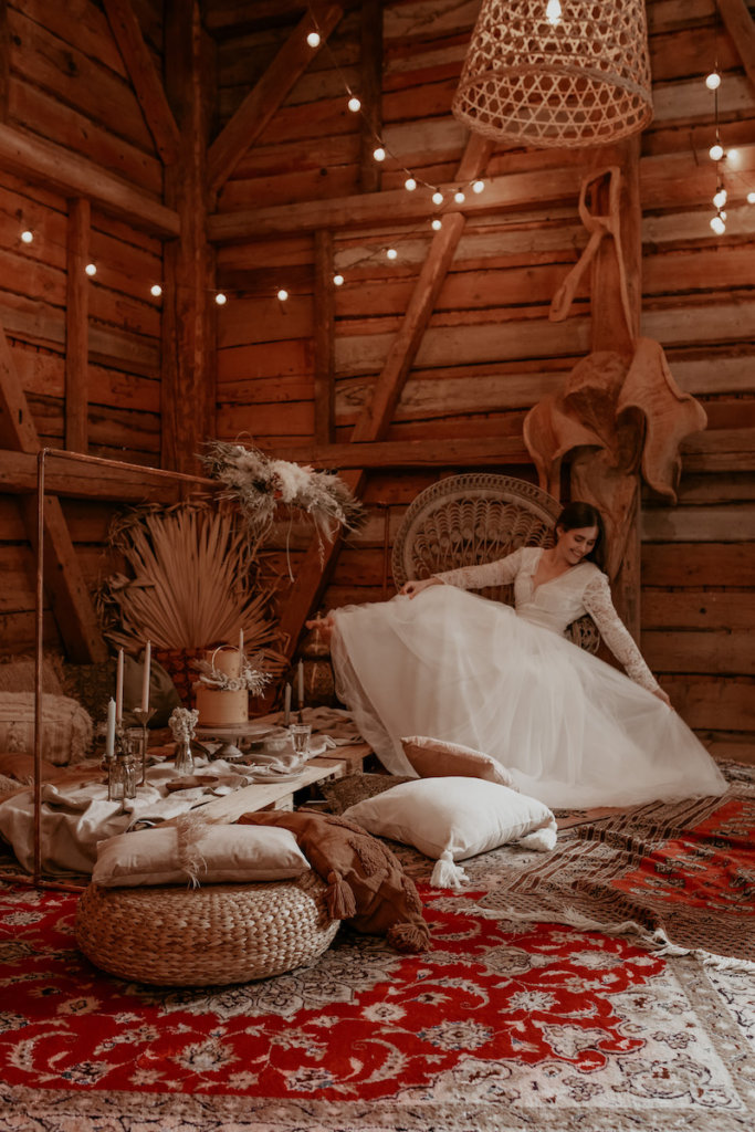 Wedding an a Barn: Orientalische Boho Hochzeitsdeko