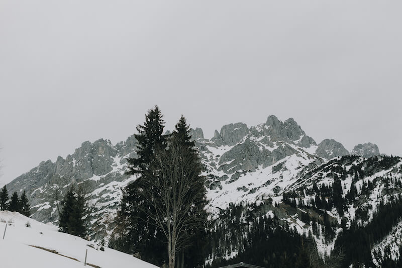 Ja-Wort im Schnee in den Kitzbühler Alpen