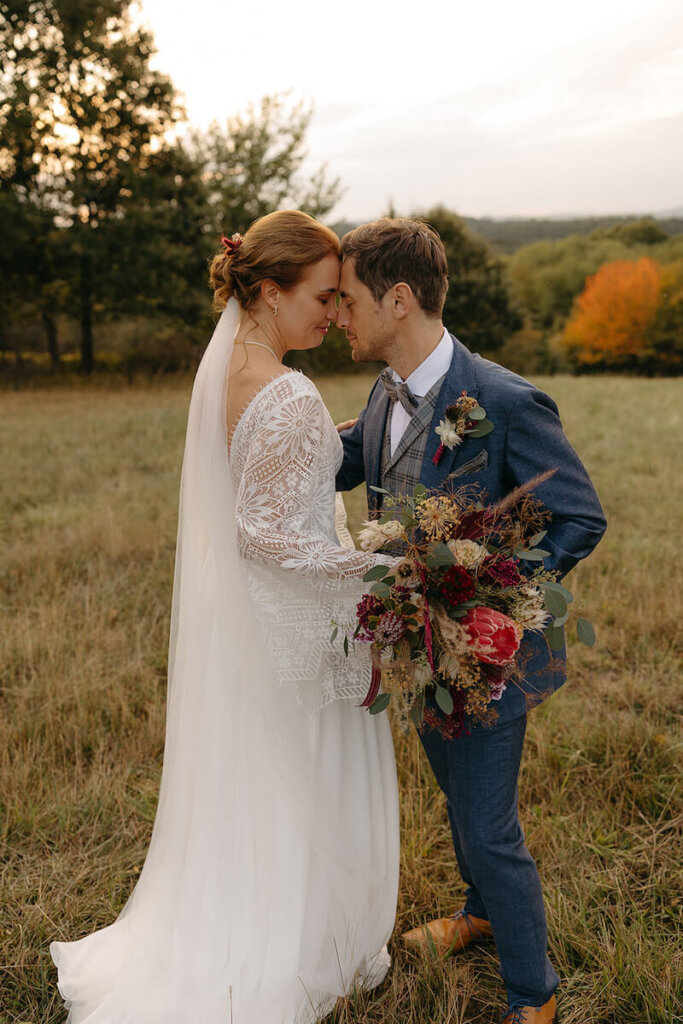 Beruhigt den Hochzeitstag genießen, weil alles abgesichert ist