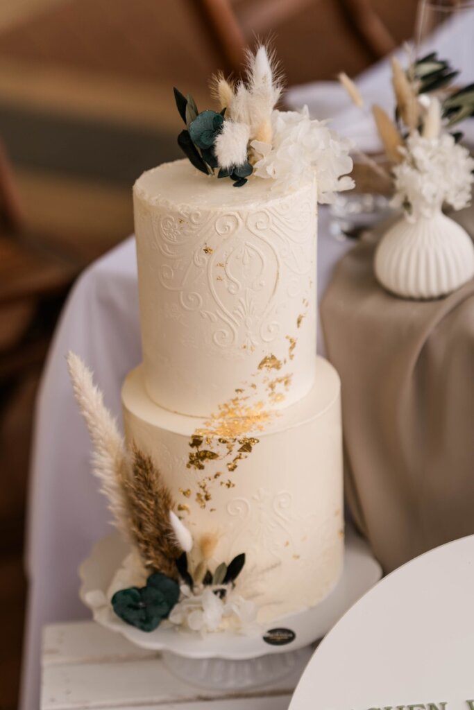 Elegante Hochzeitstorte für die Vintage Hochzeit