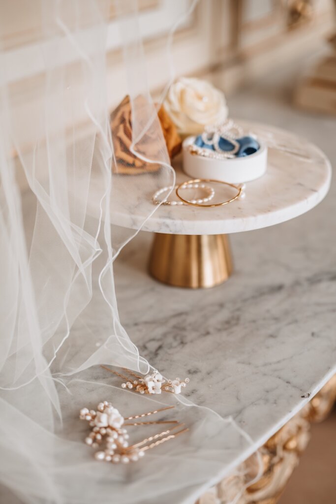 Zarte Brautschmuck-Accessoires