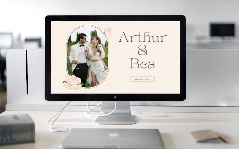 Stylische Hochzeitshomepage in Apricot