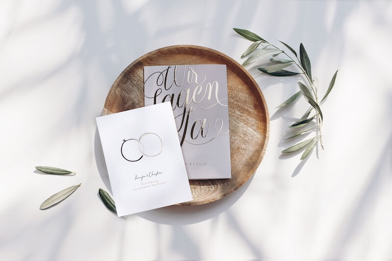 Hochzeitskarten Trend 2026: Minimalistische Eleganz