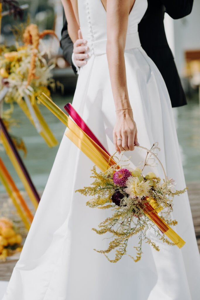 Moderne Interpretation einer Bouquet Tasche für die Braut